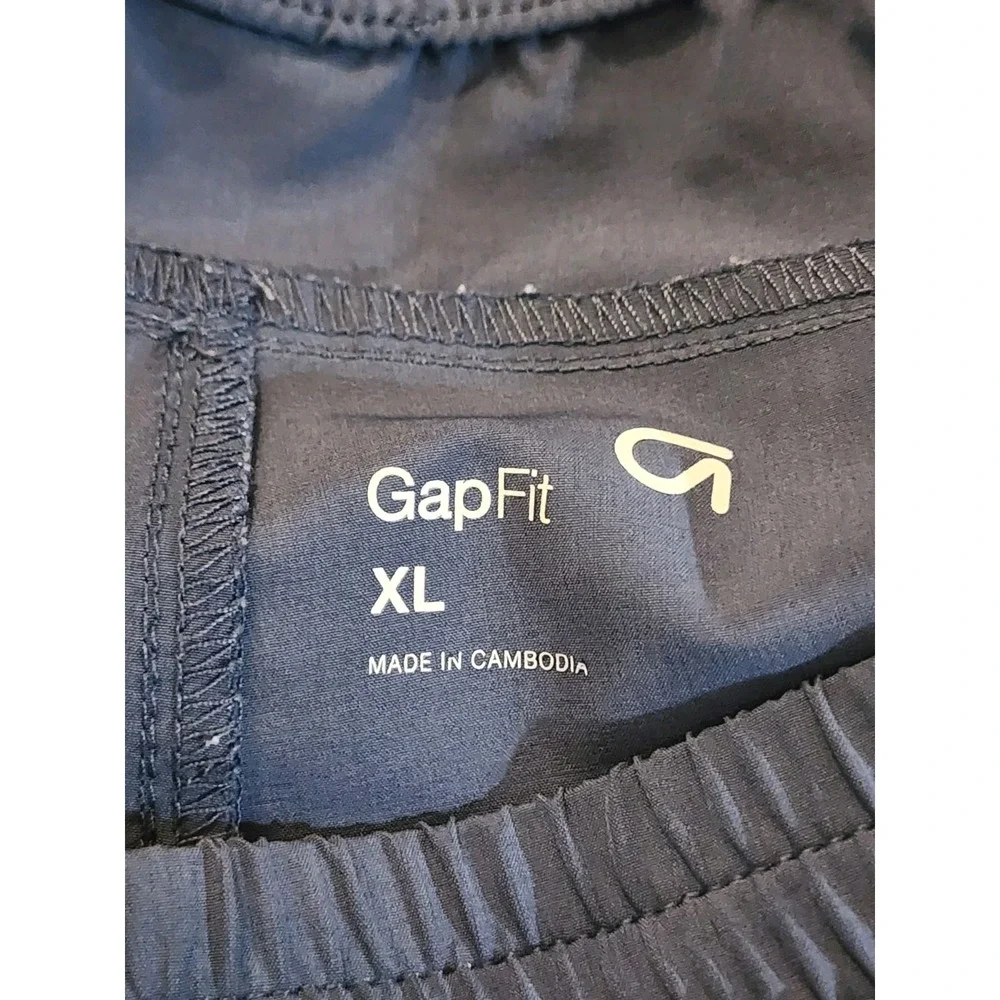 Gap Fit Men's Nylon Blue Athletic Shorts, Size XL, Inseam 7